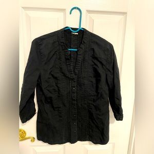 Cotton button down 3/4 sleeve shirt